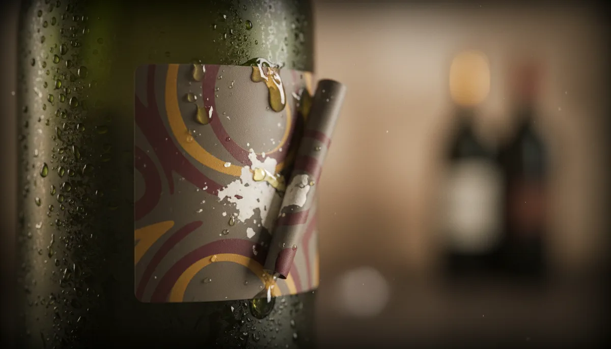 Condensation failure on custom wine bottle label after thermal cycling