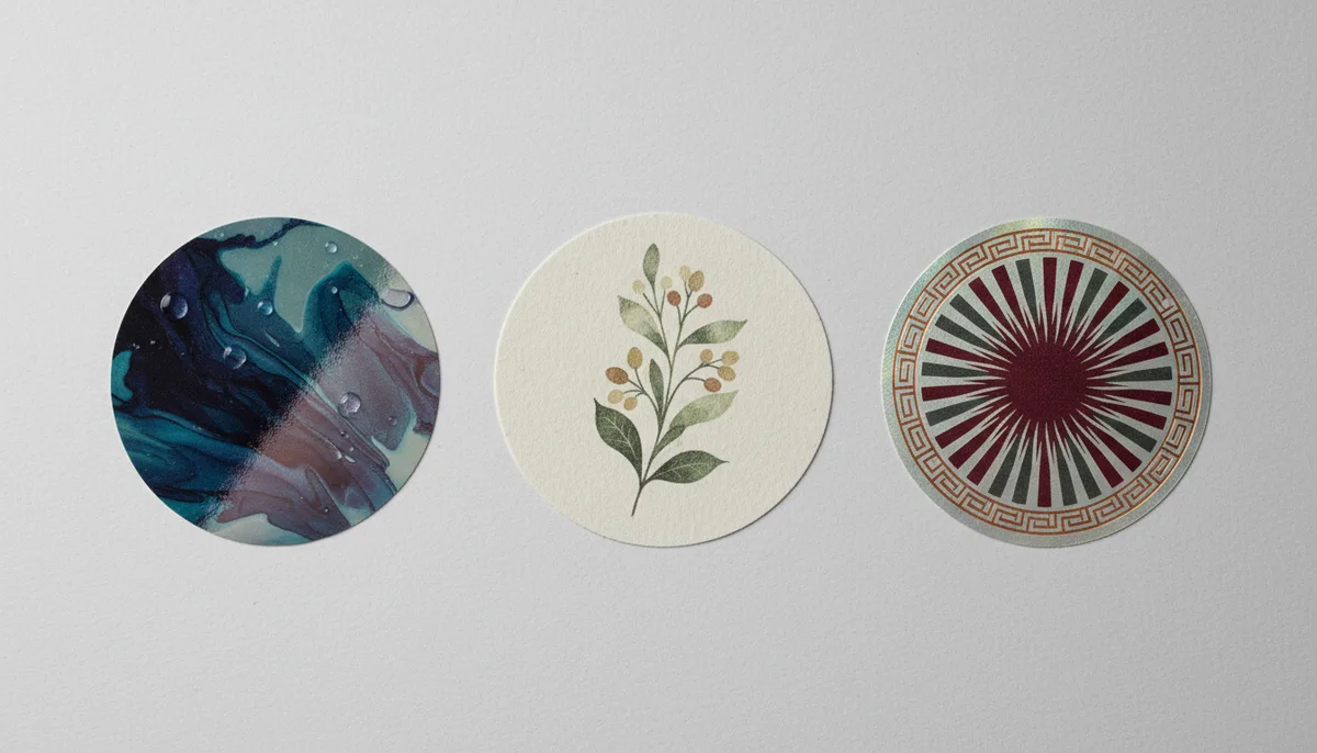 Comparison flat-lay of BOPP, C1S board, and metallic paper round label materials